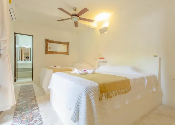 Kin Ha Hotel