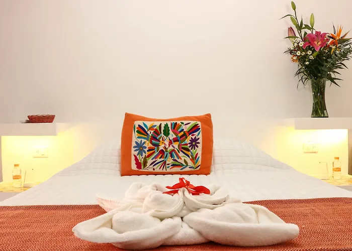 Kin Ha Hotel 3*